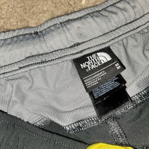 Men's North Face shorts